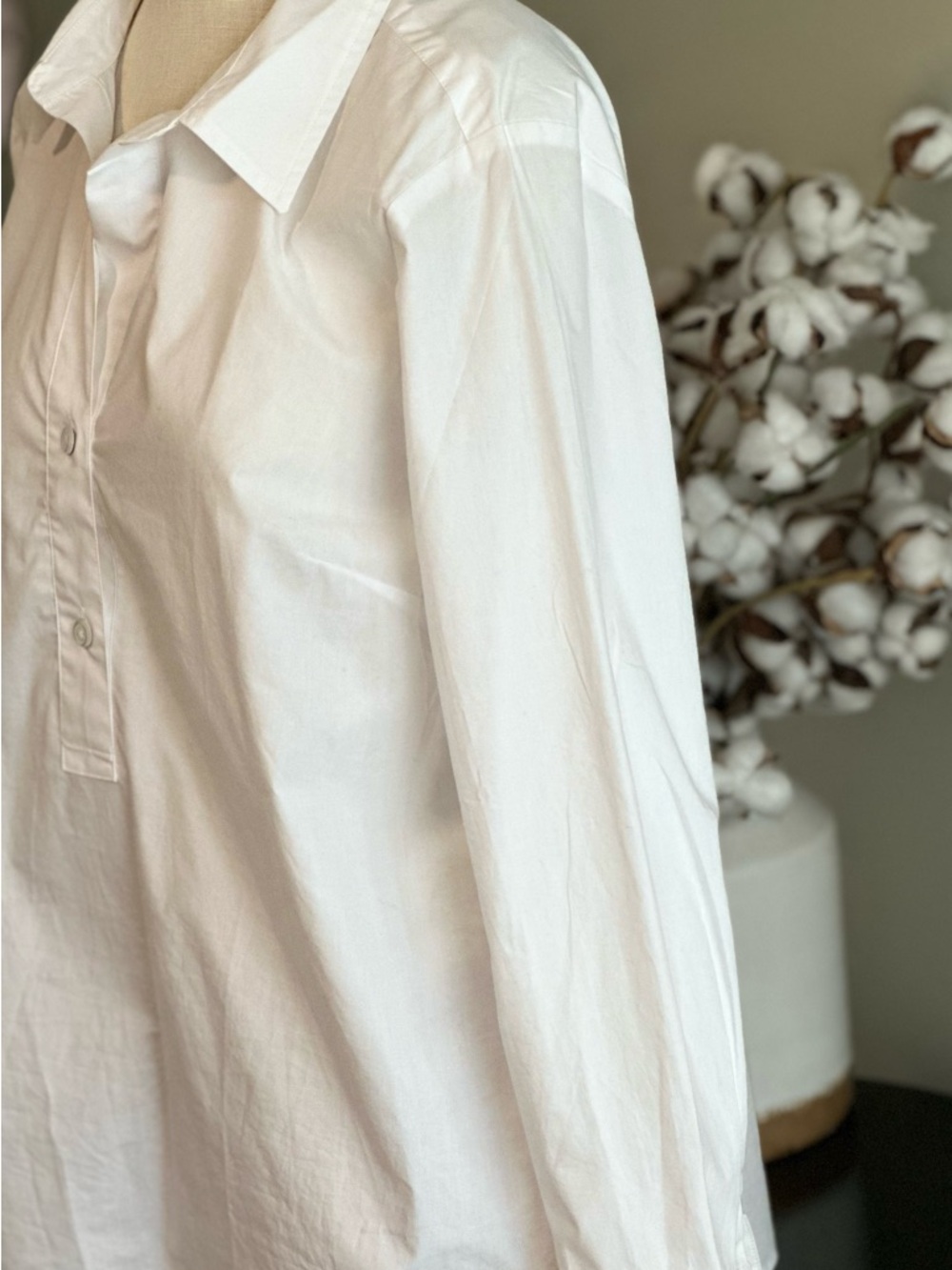 Talbots White Long-Sleeve Women’s Popover Partial Button Down Blouse -L - Picture 3 of 5